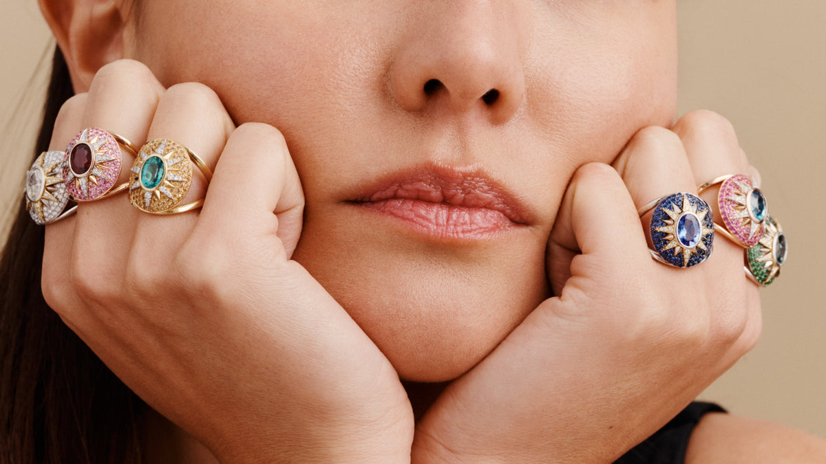How to Style Cocktail Rings for Modern Everyday Elegance
