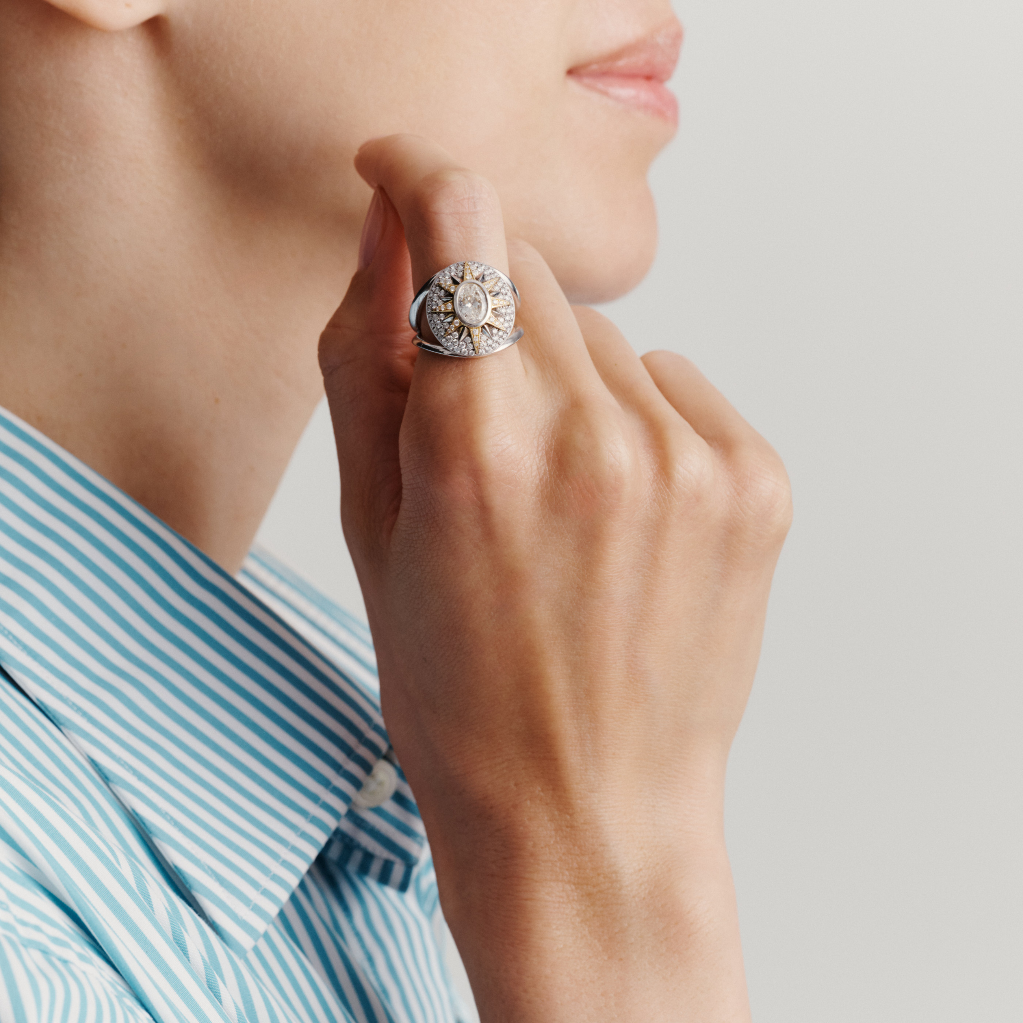Crush Nova Ring - Diamonds